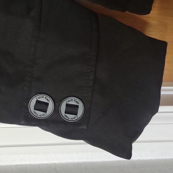 Calvin Klein Down Hooded Jacket - Picture 2 of 10